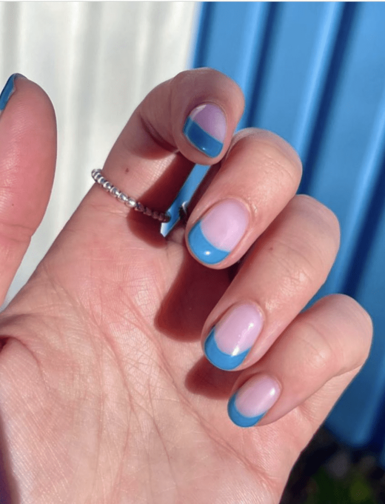 blue nails