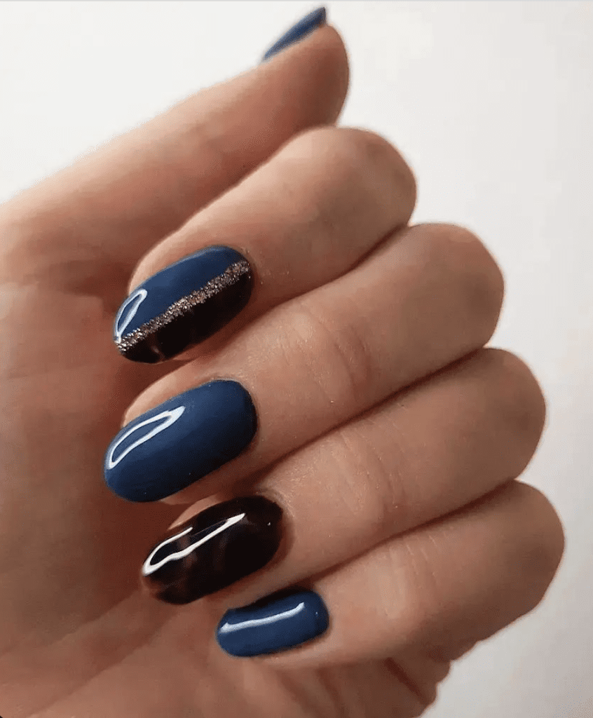 blue nails