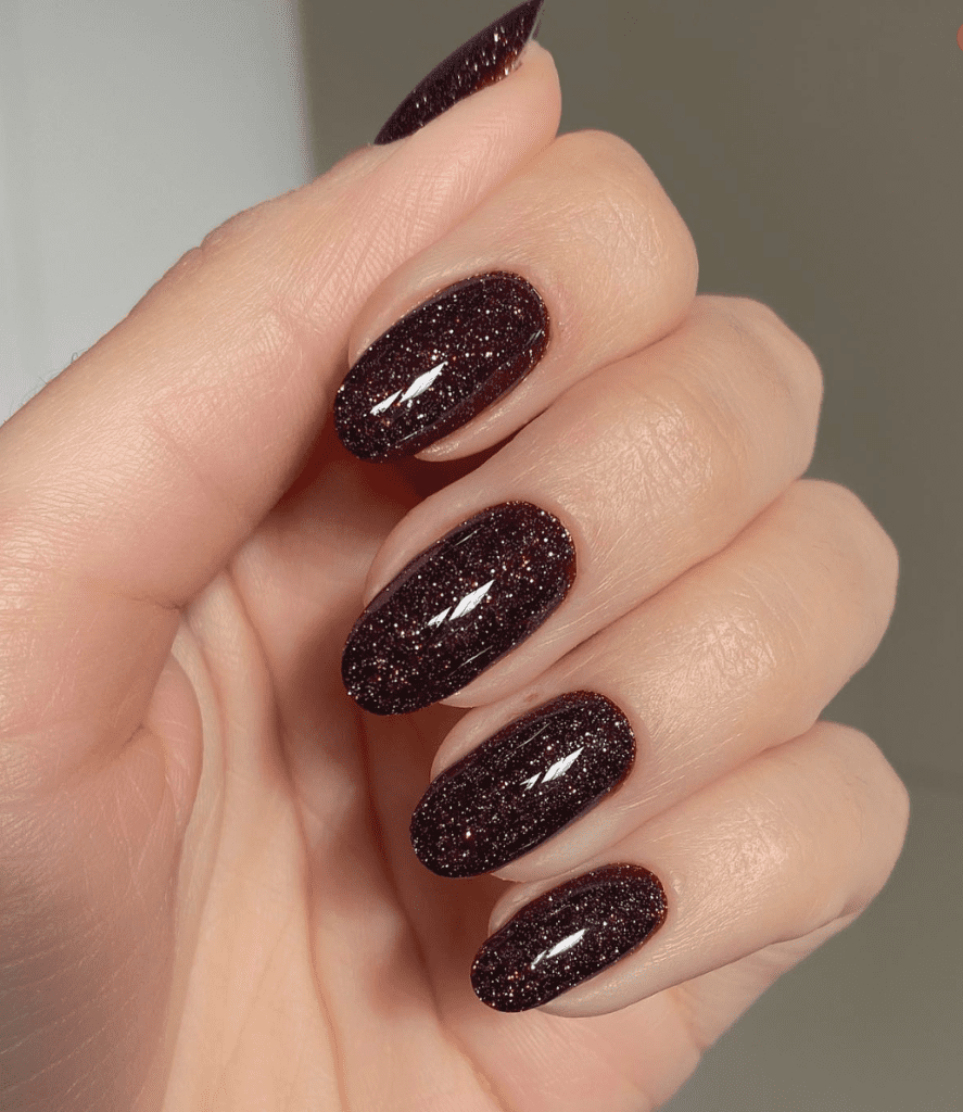 classy winter nails 2024